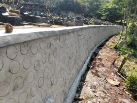 PEMBANGUNAN TALUD MAKAM MBAH JOBEH